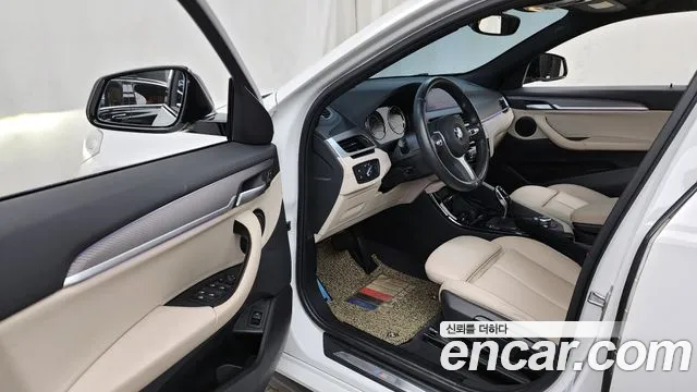 BMW X2 2020 thumb 10