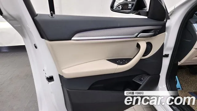 BMW X2 2020 thumb 7
