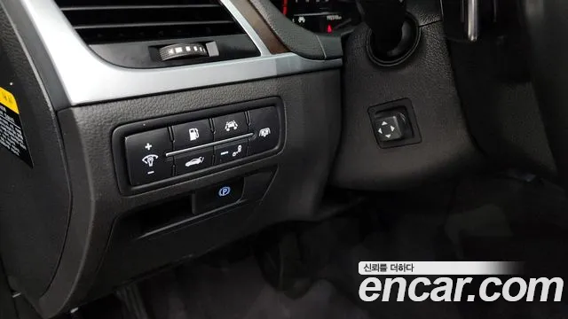 Genesis G80 2019 thumb 8
