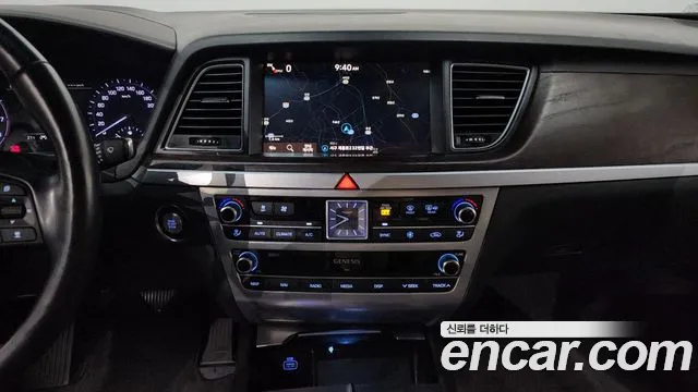 Genesis G80 2019 thumb 5