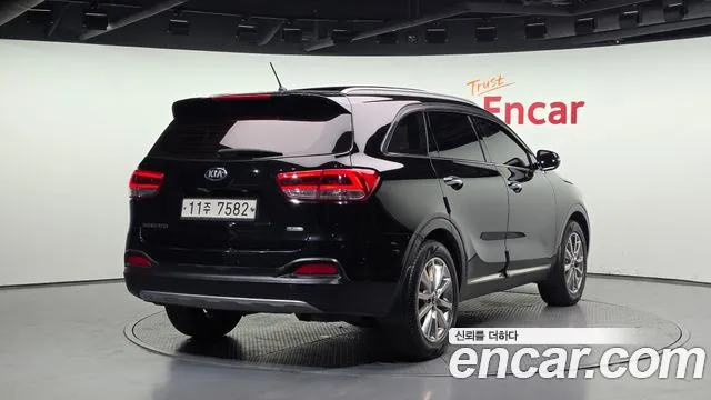 Kia Sorento 2015 thumb 8