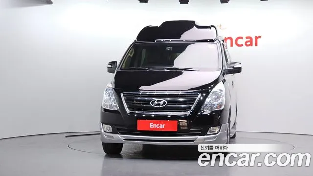 Hyundai Staria 2018 thumb 6