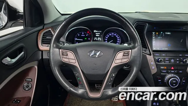 Hyundai Santafe 2016 thumb 2