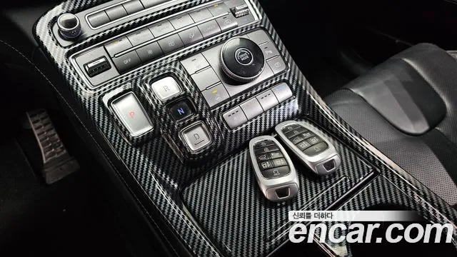 Hyundai Santa Fe 2020 thumb 10