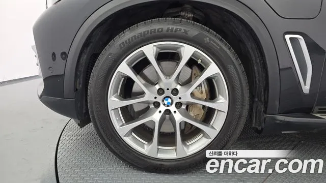 BMW X5 2021 thumb 5