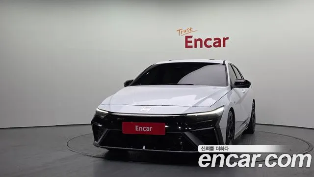 Hyundai Elantra 2023 thumb 8