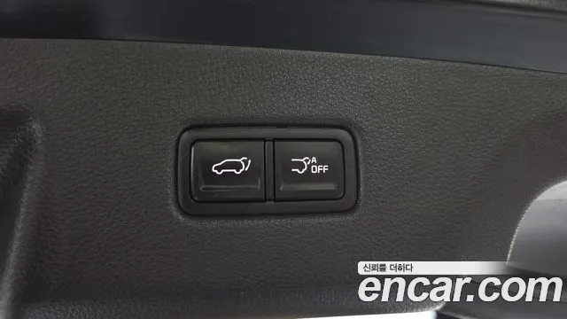Kia Carnival 2023 thumb 9