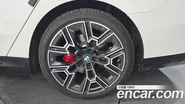 BMW 5 серии 2025 thumb 9