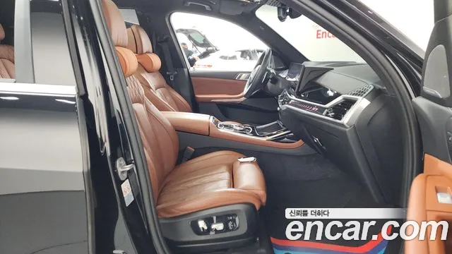 BMW X7 2024 thumb 7