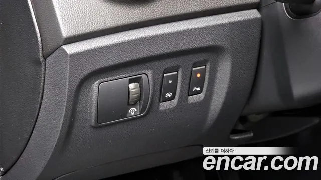 Renault QM3 2018 thumb 12