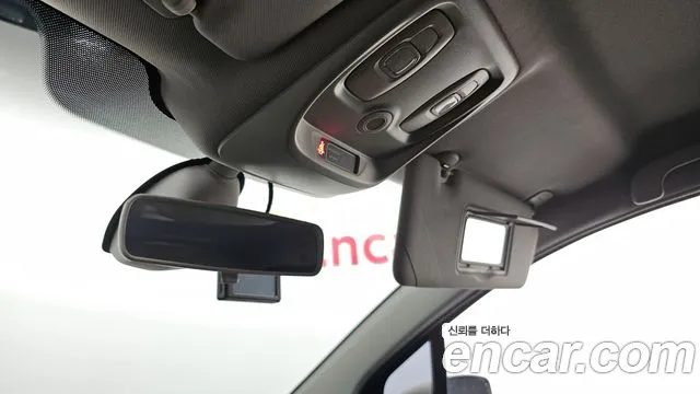 Renault QM3 2018 thumb 6