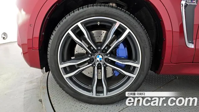 BMW X6M 2019 thumb 12