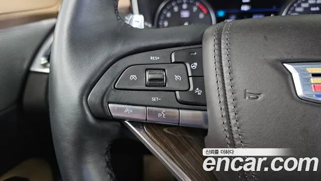 Cadillac XT6 2021 thumb 2