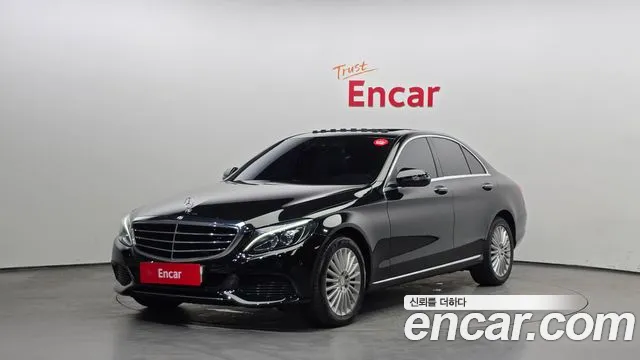 Mercedes-Benz C-Class 2016 thumb 11