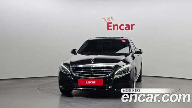 Mercedes-Benz C-Class 2016 thumb 5