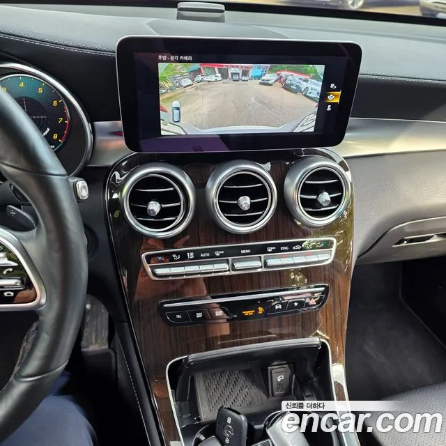 Mercedes-Benz GLC 2020 thumb 3