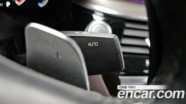 BMW 5 серии 2019 thumb 3