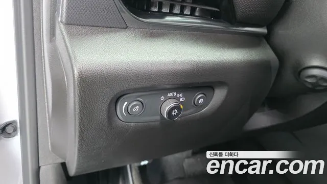 Chevrolet Traverse 2021 thumb 3