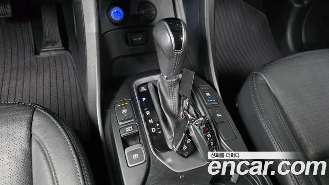 Hyundai DM 2012 thumb 12