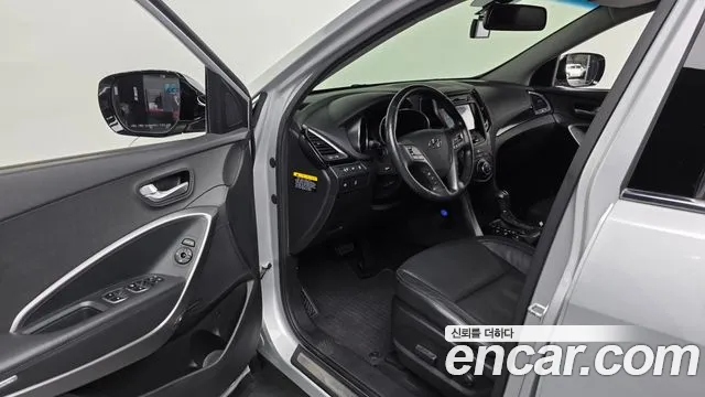 Hyundai DM 2012 thumb 9