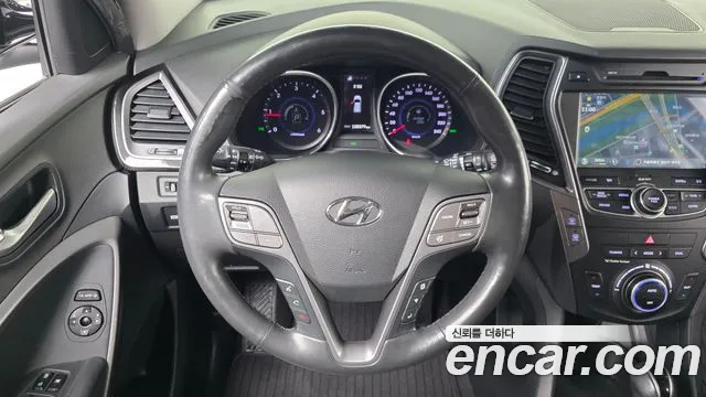 Hyundai DM 2012 thumb 11