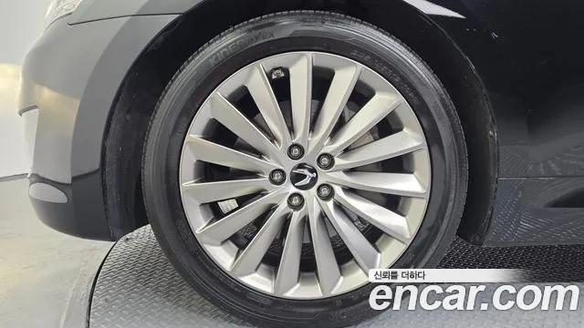 Hyundai Equus 2015 thumb 9