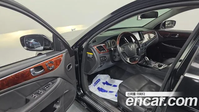 Hyundai Equus 2015 thumb 4