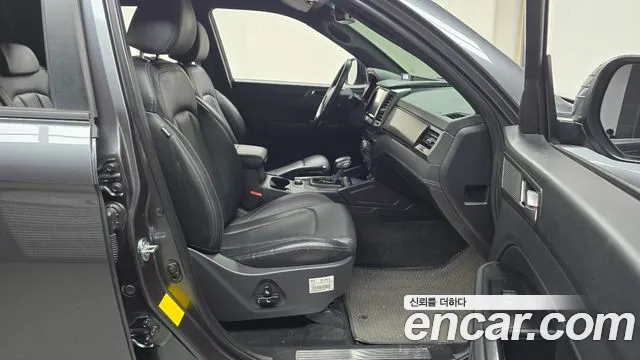 KGM Rexton 2022 thumb 6