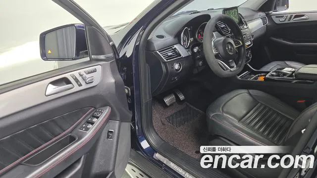 Mercedes-Benz GLE-Класс 2018 thumb 7
