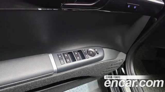 Hyundai Grandeur 2023 thumb 6