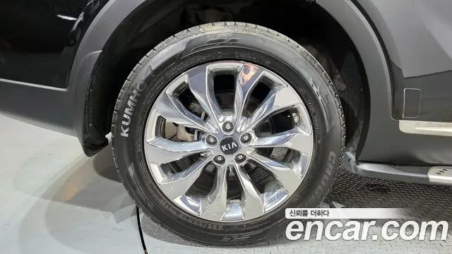 Kia Sorento 2017 thumb 6
