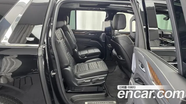 Cadillac Escalade 2023 thumb 9
