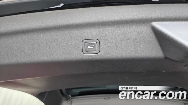 Cadillac Escalade 2023 thumb 2