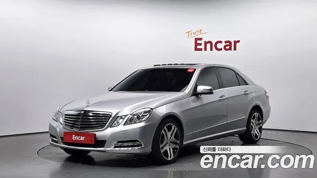 Mercedes-Benz E-Class 2011 thumb 6