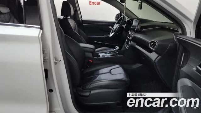 Hyundai Santa Fe 2018 thumb 7