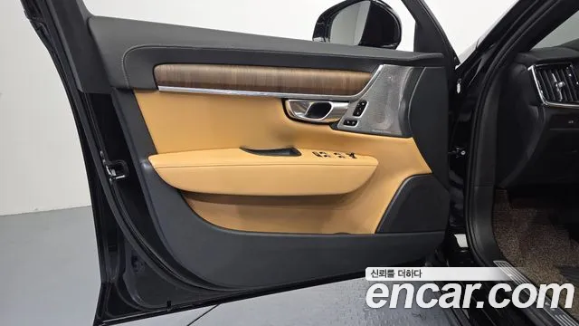 Volvo S90 2023 thumb 2