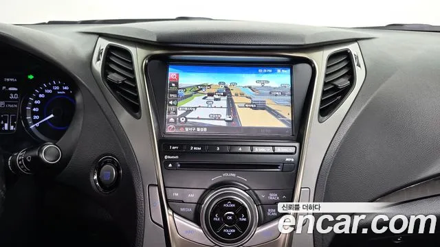 Hyundai Grandeur 2012 thumb 11