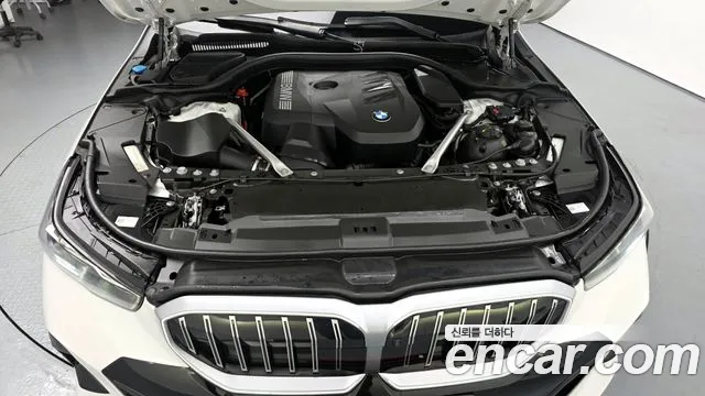 BMW 5 серии 2024 thumb 8
