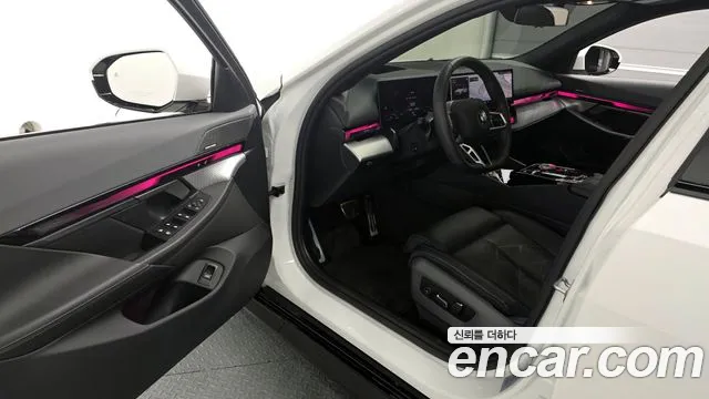 BMW 5 серии 2024 thumb 12