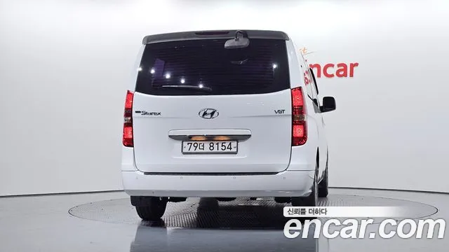Hyundai Staria 2015 thumb 8