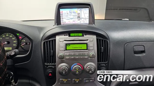 Hyundai Staria 2015 thumb 2