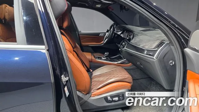 BMW X7 2020 thumb 11