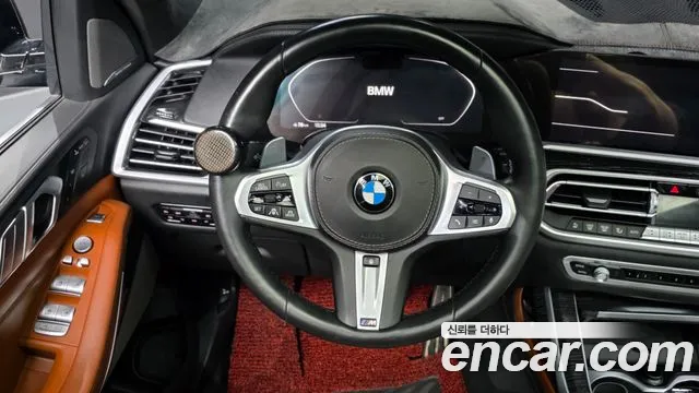 BMW X7 2020 thumb 3