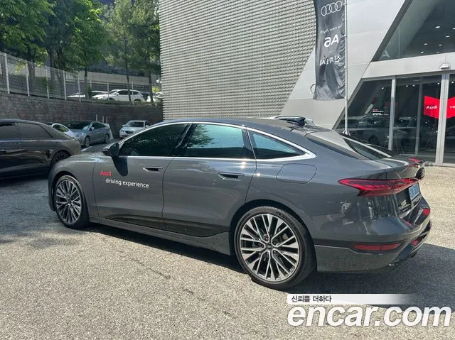 Audi A6 e-tron 2025 thumb 2