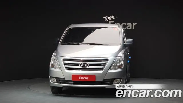 Hyundai Staria 2017 thumb 2