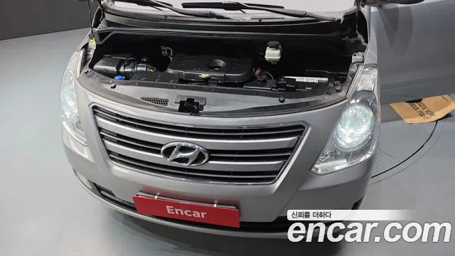Hyundai Staria 2017 thumb 4