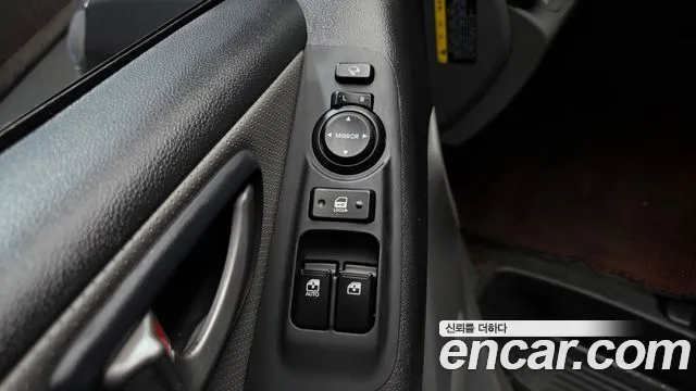 Hyundai Staria 2017 thumb 6