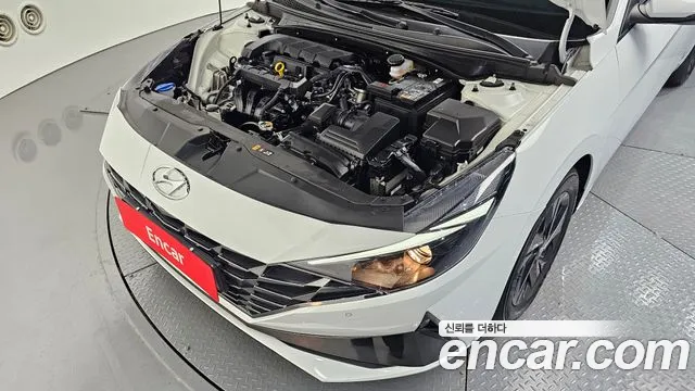 Hyundai Elantra 2022 thumb 6