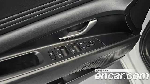 Hyundai Elantra 2022 thumb 8