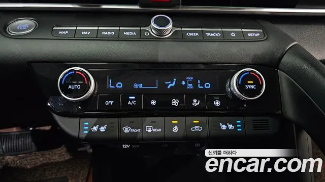 Hyundai Elantra 2022 thumb 12
